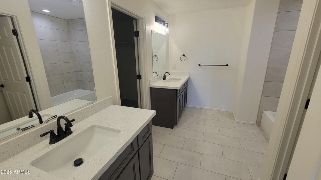 20251008_100058 20251008_100058