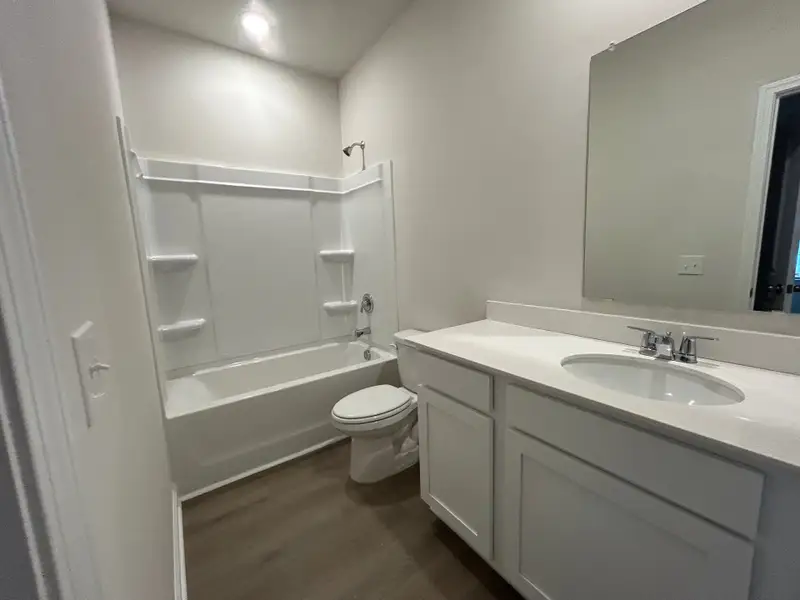 Furnished interior view inside a new home in Tea Farm, Ravenel (Image 5). Furnished interior view inside a new home in Tea Farm, Ravenel (Image 5).