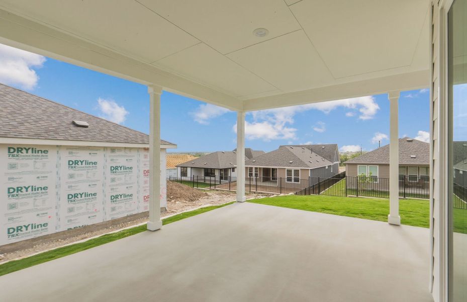 Exterior details and patio area of a home in Sun City Texas, Georgetown (Image 4).