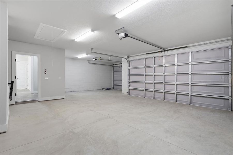 Spacious, unfurnished interior of a new home in , Palm Coast (Image 27). Spacious, unfurnished interior of a new home in , Palm Coast (Image 27).