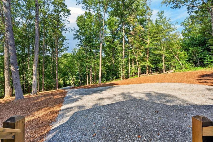 Natural landscape and outdoor views near in Talking Rock (Image 24). Natural landscape and outdoor views near in Talking Rock (Image 24).