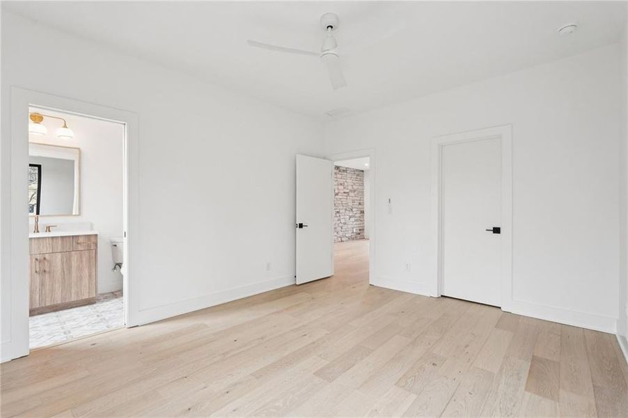 Spacious, unfurnished interior of a new home in , Roswell (Image 80).