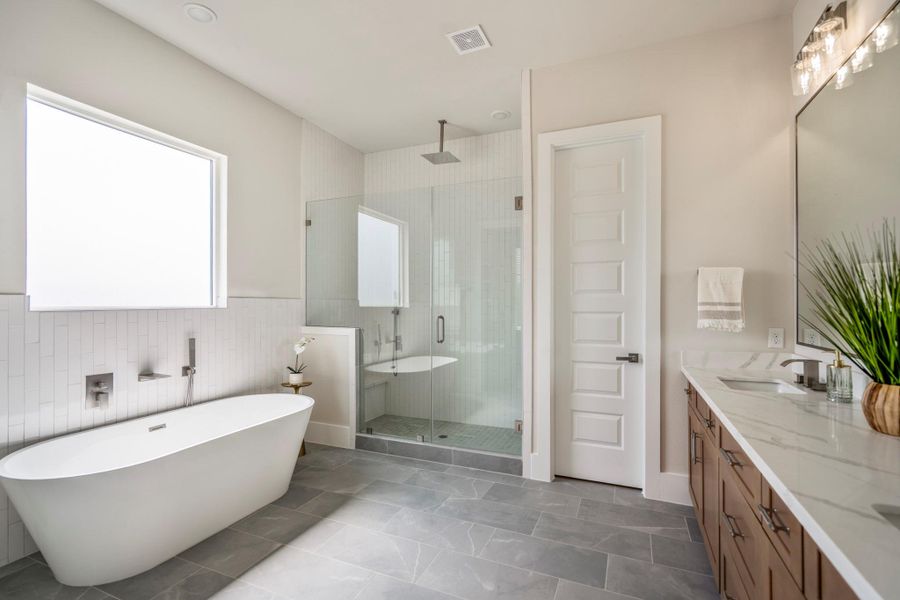 Furnished interior view inside a new home in , Houston (Image 15). Furnished interior view inside a new home in , Houston (Image 15).