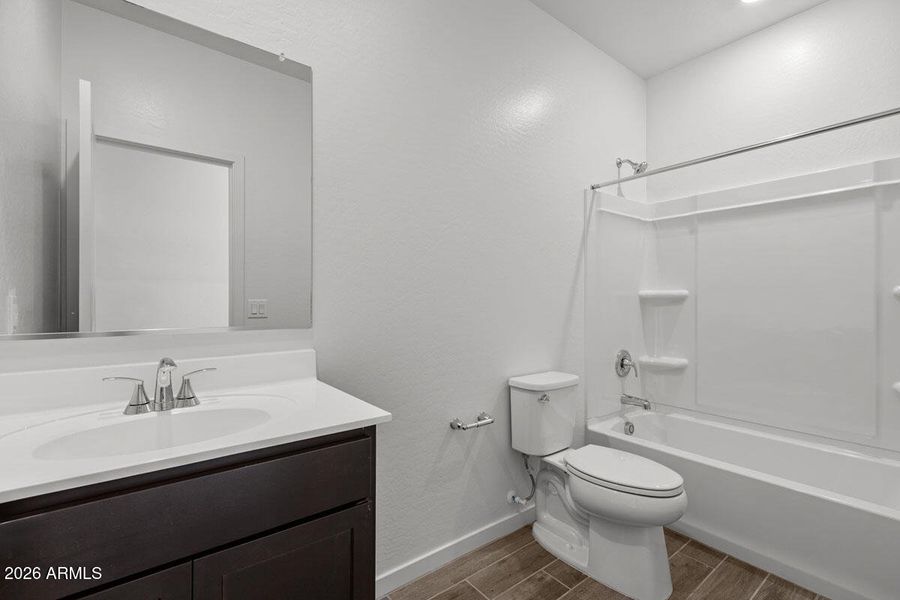 KBPHX_MIR_TraditionsatTeravalis-Lot34_95