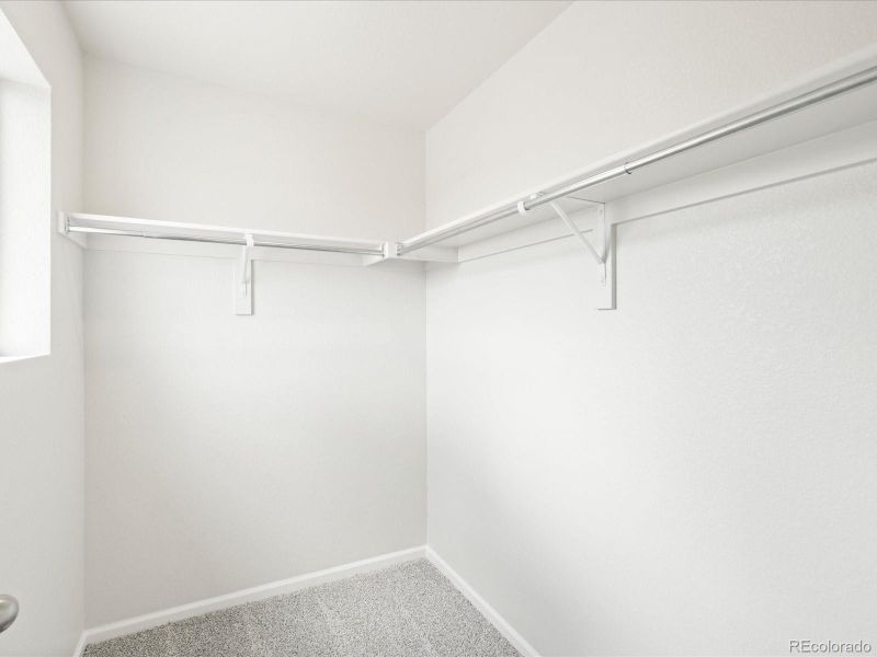 Spacious, unfurnished interior of a new home in Three Hills, Morrison (Image 28).