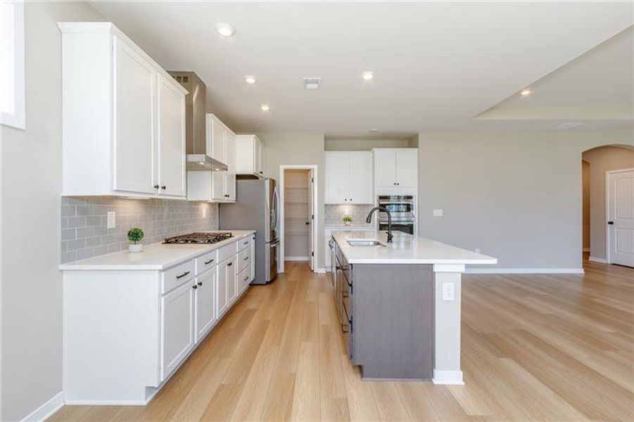 Furnished interior view inside a new home in Sweetbay Farm, Lawrenceville (Image 16).