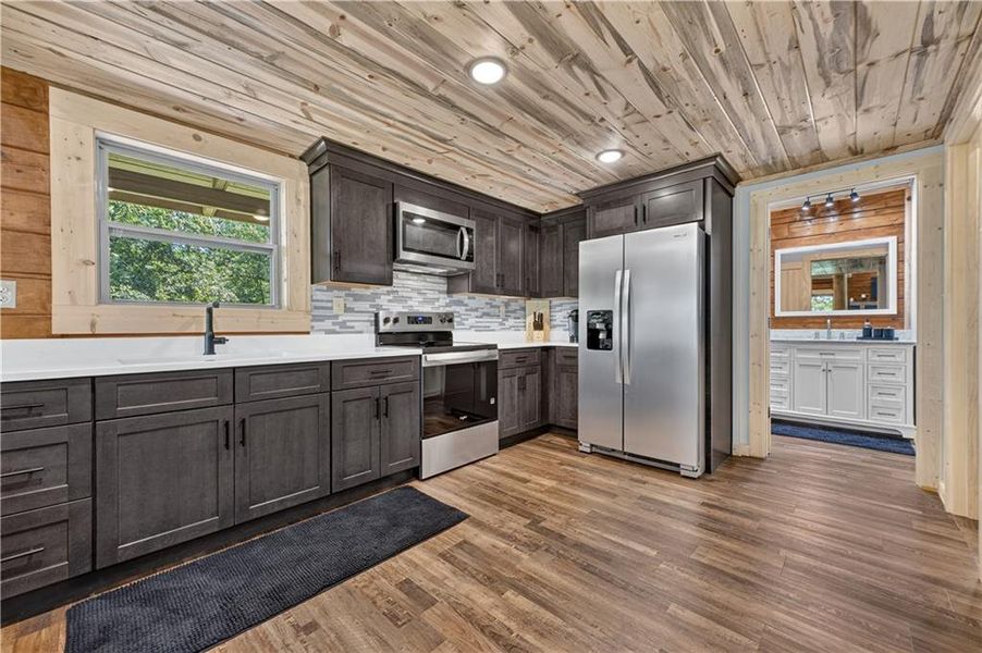 Furnished interior view inside a new home in , Ellijay (Image 8).