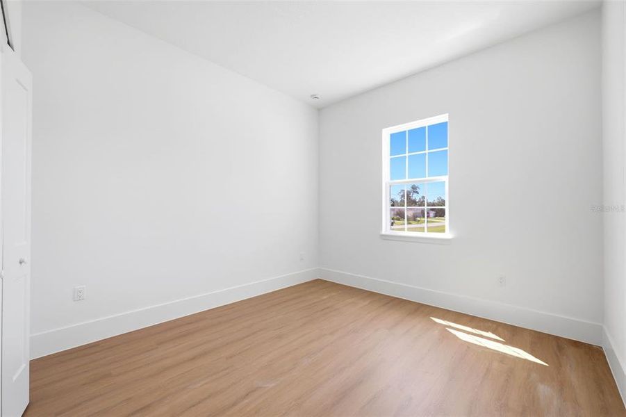 Spacious, unfurnished interior of a new home in , Ocala (Image 15).