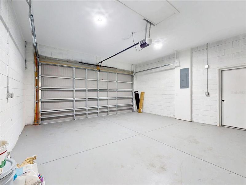Spacious, unfurnished interior of a new home in , Ocala (Image 23). Spacious, unfurnished interior of a new home in , Ocala (Image 23).