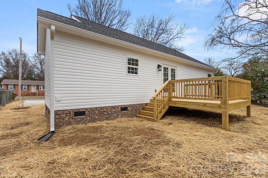 Exterior details and patio area of a home in , Rock Hill (Image 18).