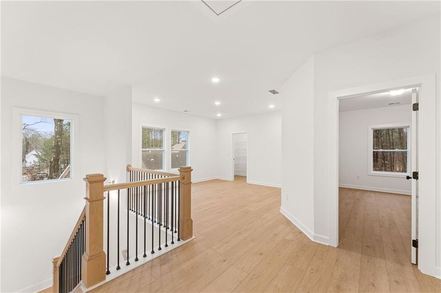Spacious, unfurnished interior of a new home in The Reserve at Knollwood, Canton (Image 27). Spacious, unfurnished interior of a new home in The Reserve at Knollwood, Canton (Image 27).