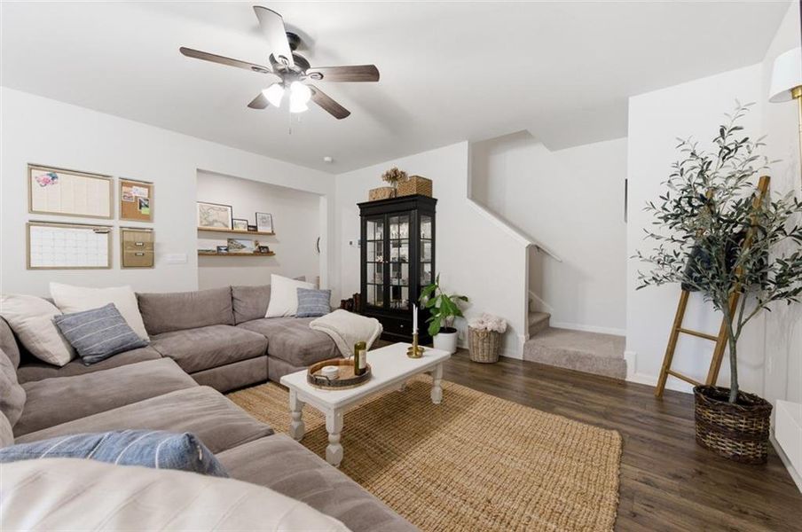 Furnished interior view inside a new home in , Dahlonega (Image 9).