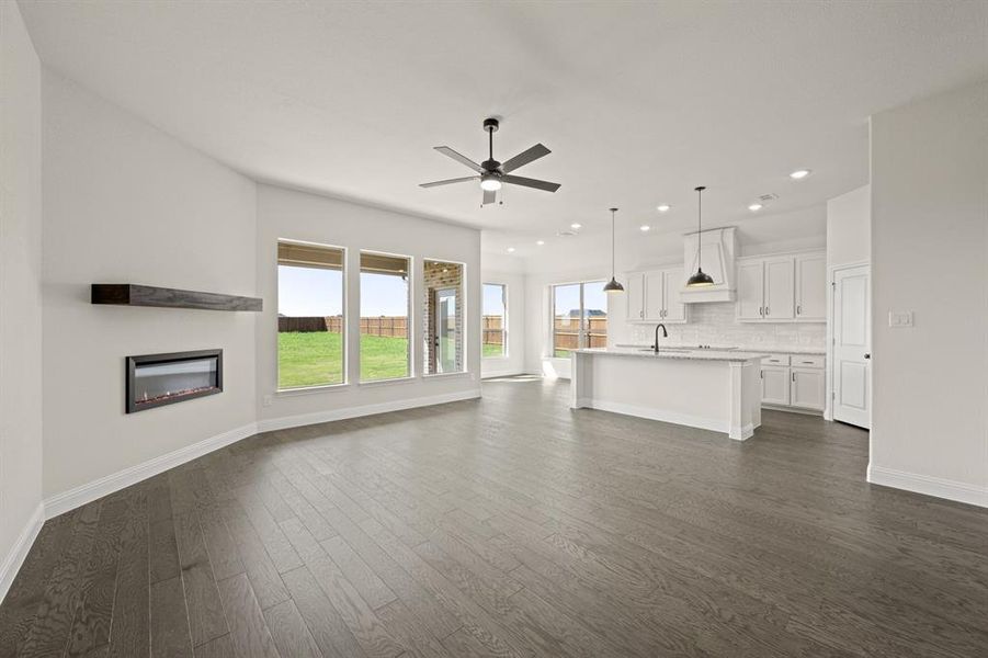 113 Grey wolf- Living Room-2 113 Grey wolf- Living Room-2