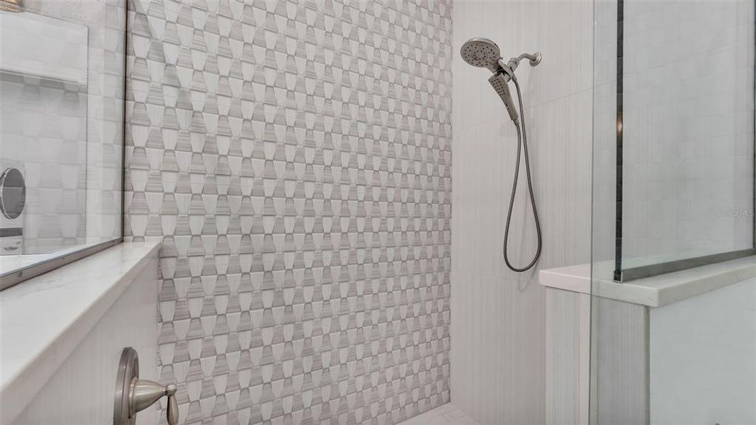 Image 36 of a home in .