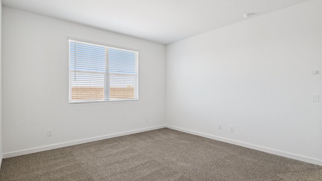 Spacious, unfurnished interior of a new home in Quail Ranch, San Tan Valley (Image 28). Spacious, unfurnished interior of a new home in Quail Ranch, San Tan Valley (Image 28).