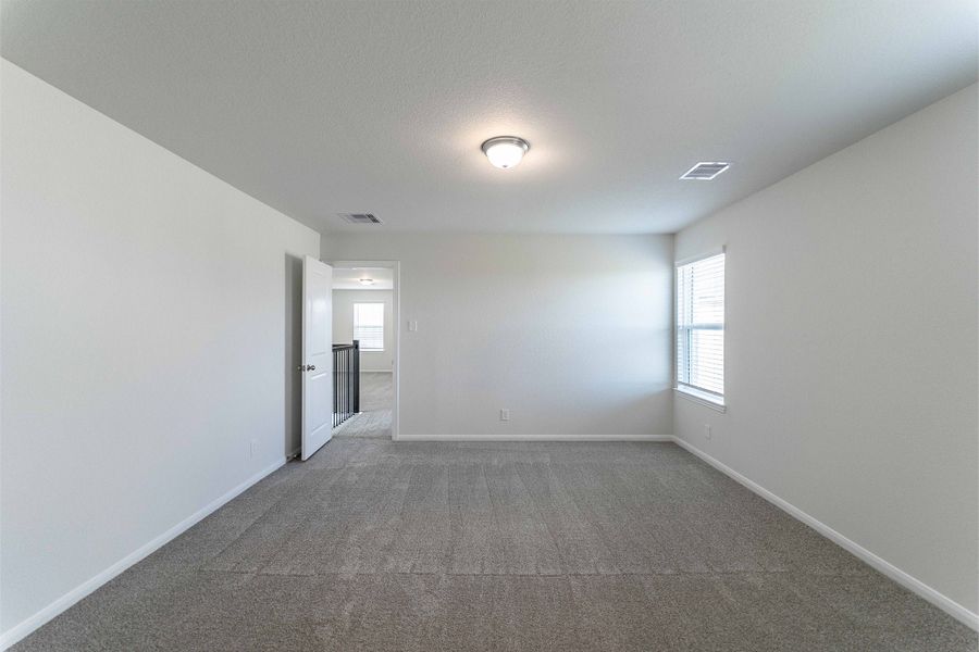 Spacious, unfurnished interior of a new home in Cypress Green, Hockley (Image 39).