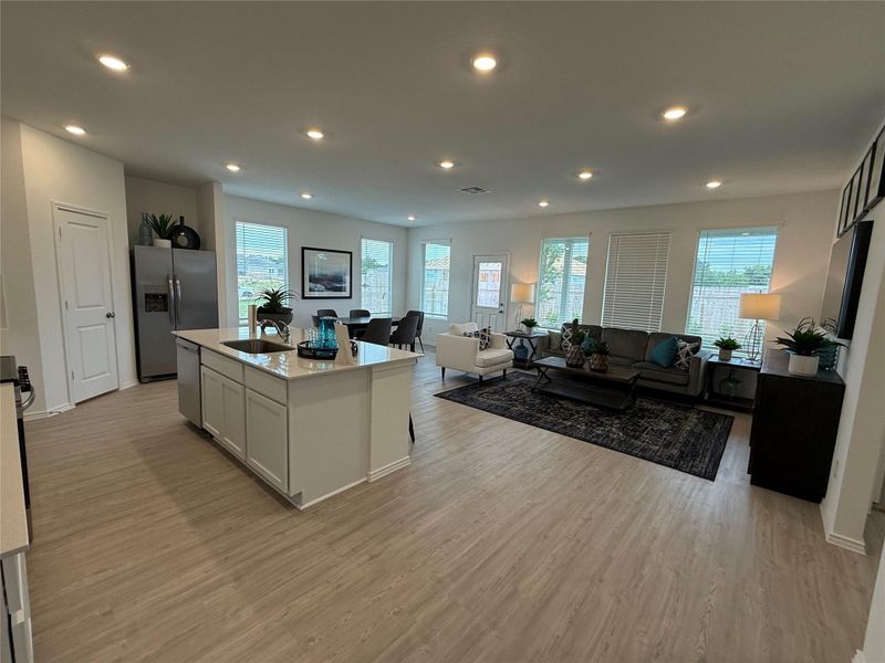 Furnished interior view inside a new home in Bertram Oaks: Classic Collection, Bertram (Image 4). Furnished interior view inside a new home in Bertram Oaks: Classic Collection, Bertram (Image 4).