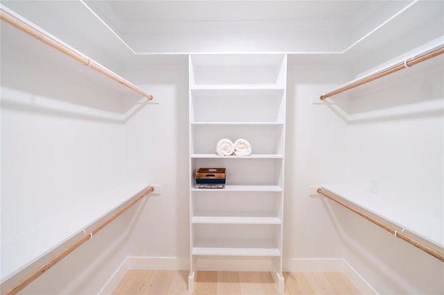 Spacious, unfurnished interior of a new home in , West Tawakoni (Image 17).