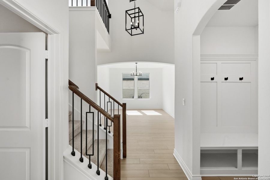 Spacious, unfurnished interior of a new home in Legacy at Lake Dunlap, New Braunfels (Image 17). Spacious, unfurnished interior of a new home in Legacy at Lake Dunlap, New Braunfels (Image 17).