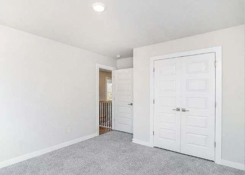 Spacious, unfurnished interior of a new home in , Stockbridge (Image 21).
