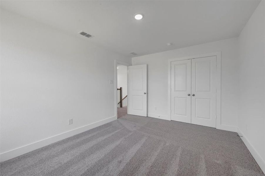 Spacious, unfurnished interior of a new home in Lilyana, Celina (Image 31).