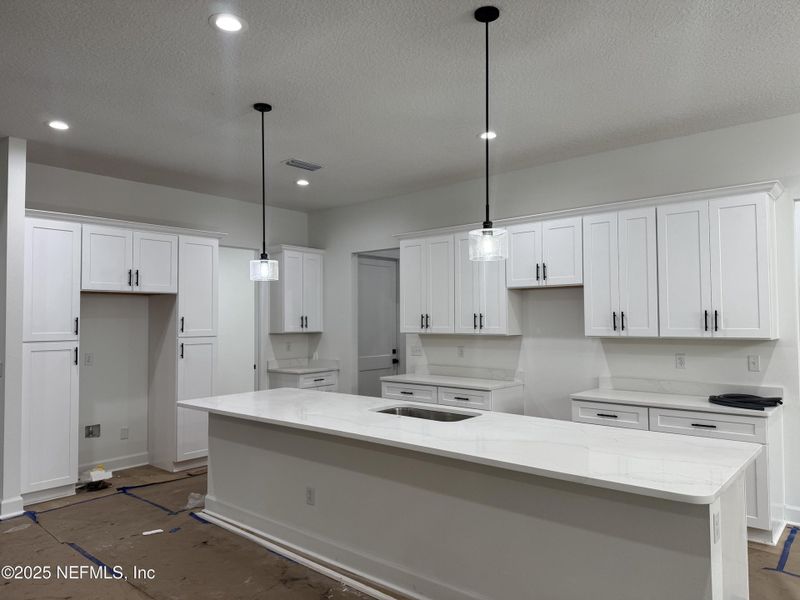 Furnished interior view inside a new home in , Palatka (Image 6).