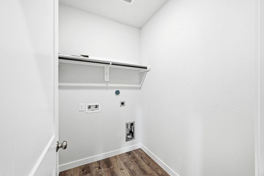 Spacious, unfurnished interior of a new home in The Villages at Westpointe, Dayton (Image 21).