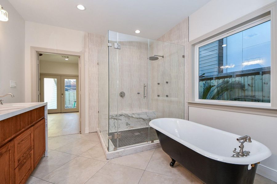 Furnished interior view inside a new home in , Houston (Image 7). Furnished interior view inside a new home in , Houston (Image 7).