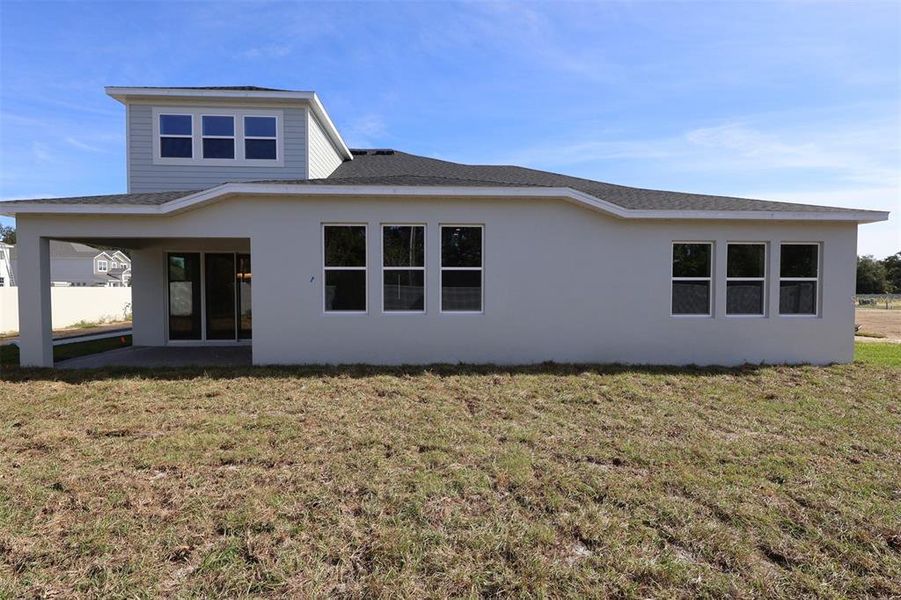 Exterior details and patio area of a home in Willow Run, Apopka (Image 3). Exterior details and patio area of a home in Willow Run, Apopka (Image 3).