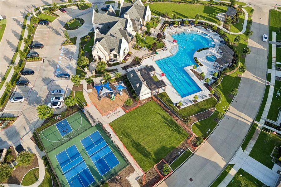 Community amenities in Cambridge Crossing, Celina (Image 29).