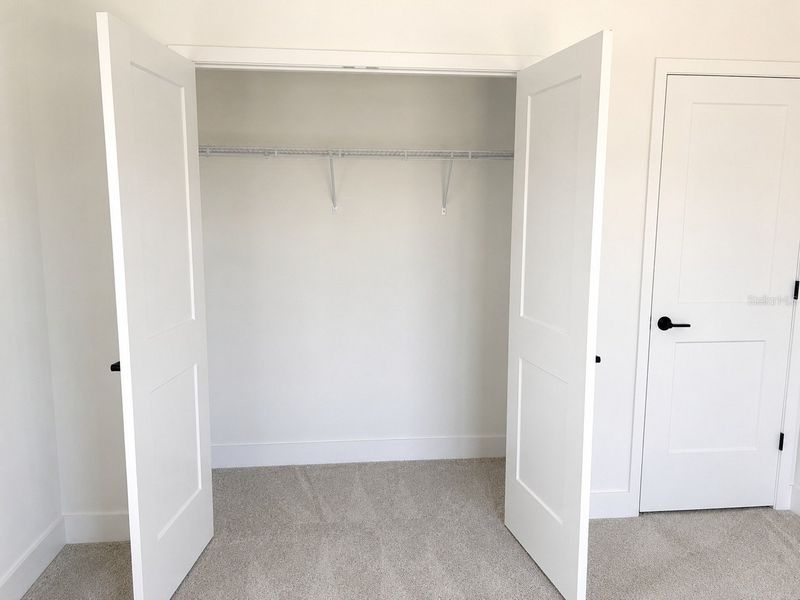 Spacious, unfurnished interior of a new home in Arbor Park, Leesburg (Image 9). Spacious, unfurnished interior of a new home in Arbor Park, Leesburg (Image 9).