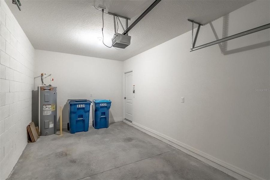 Image 33 of a home in .