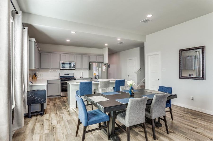 Furnished interior view inside a new home in , Fort Worth (Image 6).