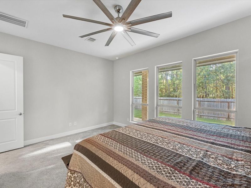 Furnished interior view inside a new home in Artavia 45', Conroe (Image 10). Furnished interior view inside a new home in Artavia 45', Conroe (Image 10).