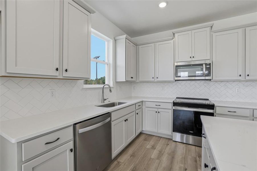 Furnished interior view inside a new home in Vivir, Valrico (Image 9).