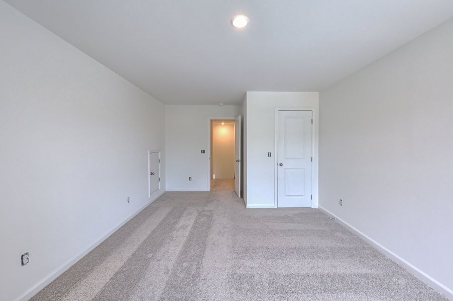 *Photo of example home. Selections & Finishes May Vary.