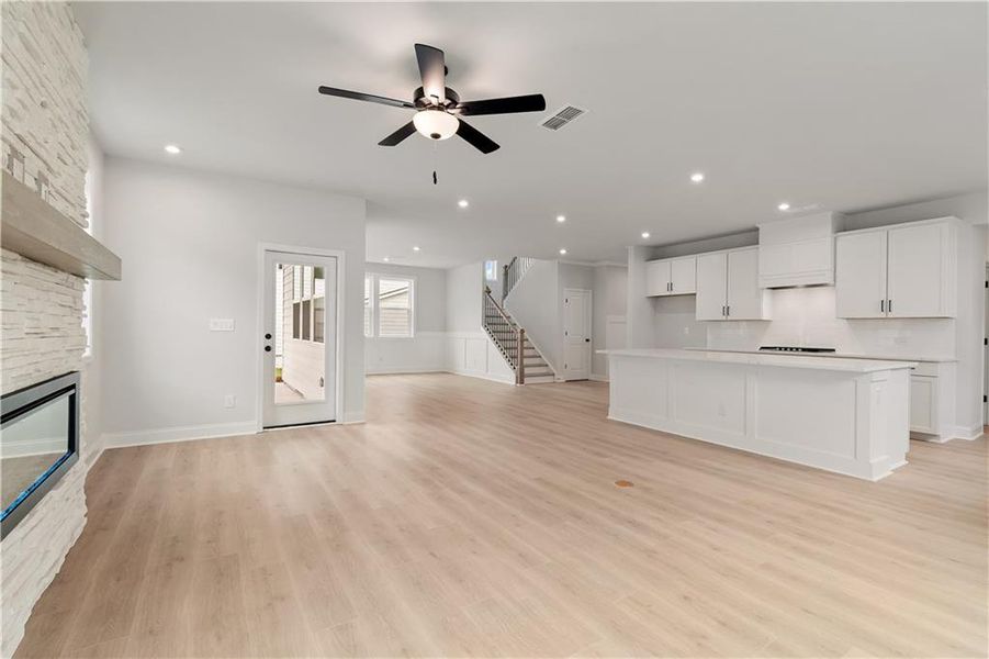 Spacious, unfurnished interior of a new home in The Paddocks at Doc Hughes, Buford (Image 33).