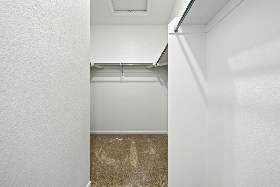 Spacious, unfurnished interior of a new home in Trailstone, Arvada (Image 26).