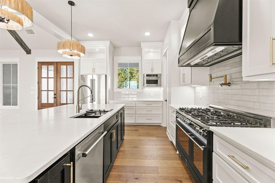 Furnished interior view inside a new home in , Chandler (Image 6).