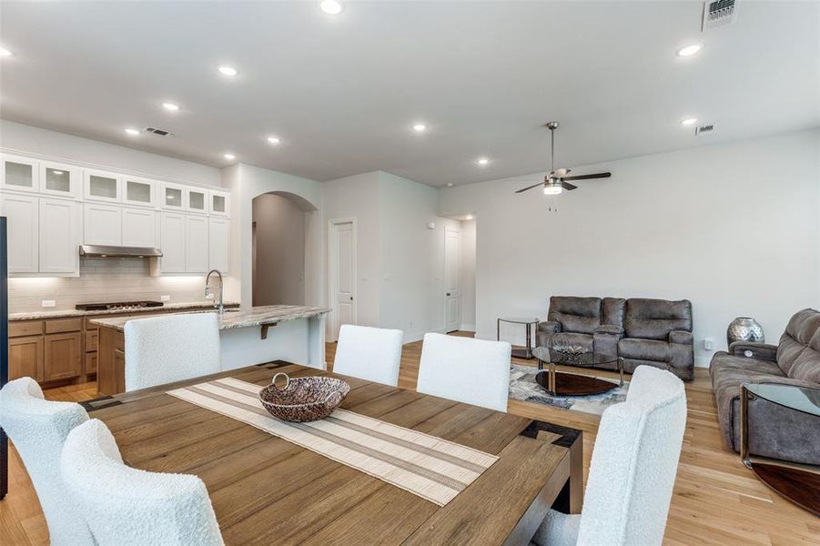 Furnished interior view inside a new home in Mantua Point, Van Alstyne (Image 30).