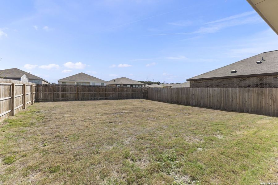 Exterior details and patio area of a home in Grace Valley, Marion (Image 33).