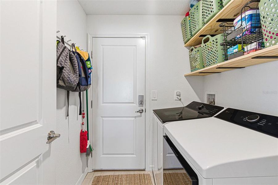 Furnished interior view inside a new home in North Park Isle, Plant City (Image 34).