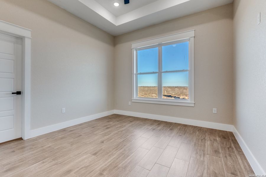 Spacious, unfurnished interior of a new home in , La Vernia (Image 23). Spacious, unfurnished interior of a new home in , La Vernia (Image 23).