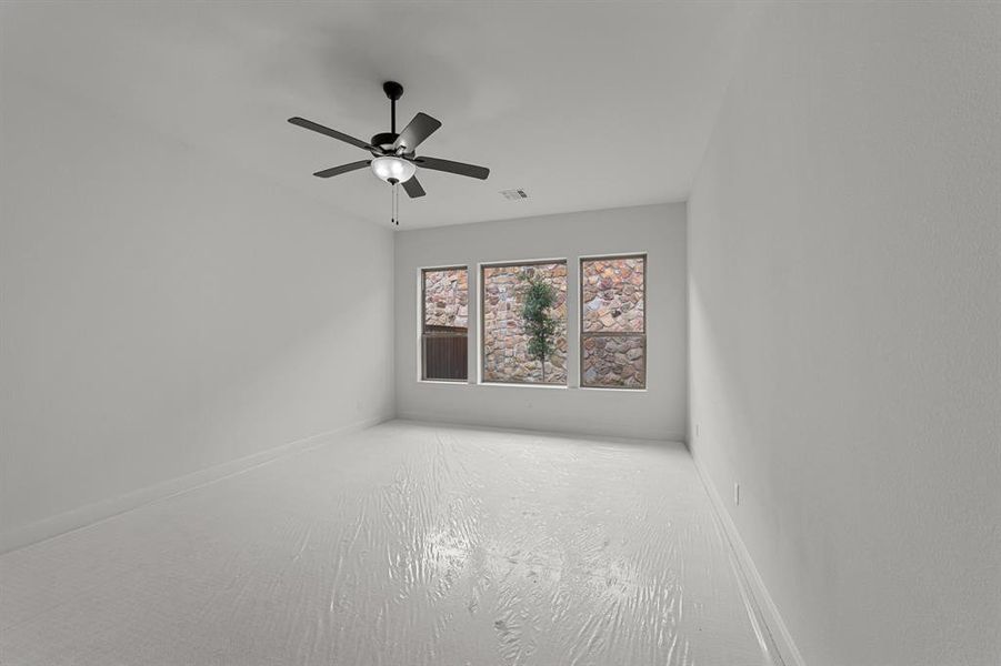 Spacious, unfurnished interior of a new home in Highwoods, Fort Worth (Image 20). Spacious, unfurnished interior of a new home in Highwoods, Fort Worth (Image 20).