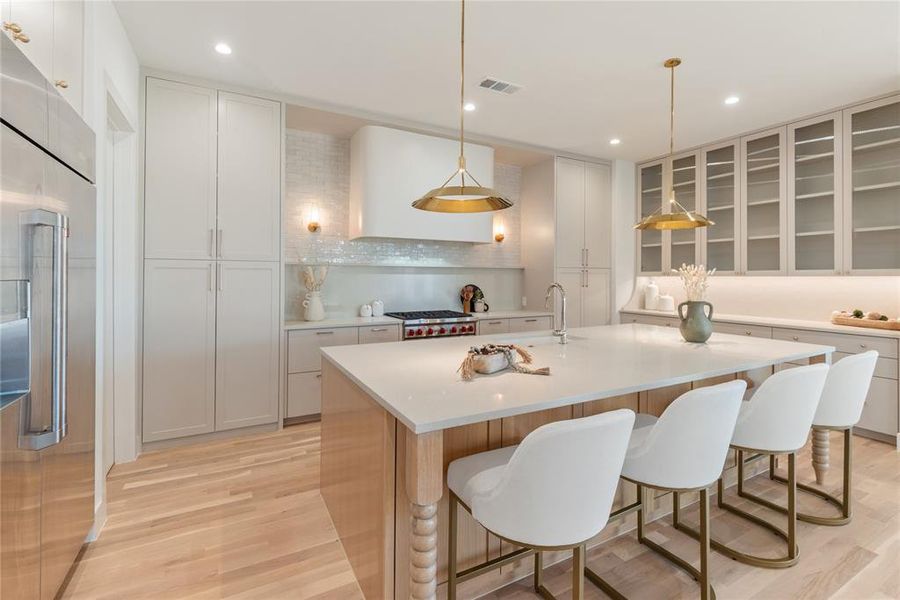 Furnished interior view inside a new home in , Dallas (Image 19).