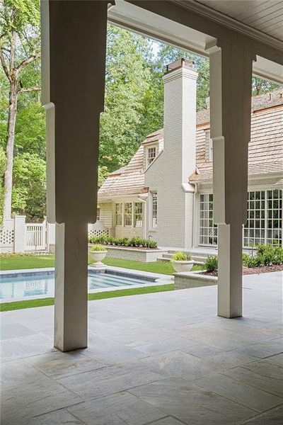 Exterior details and patio area of a home in , Atlanta (Image 4).