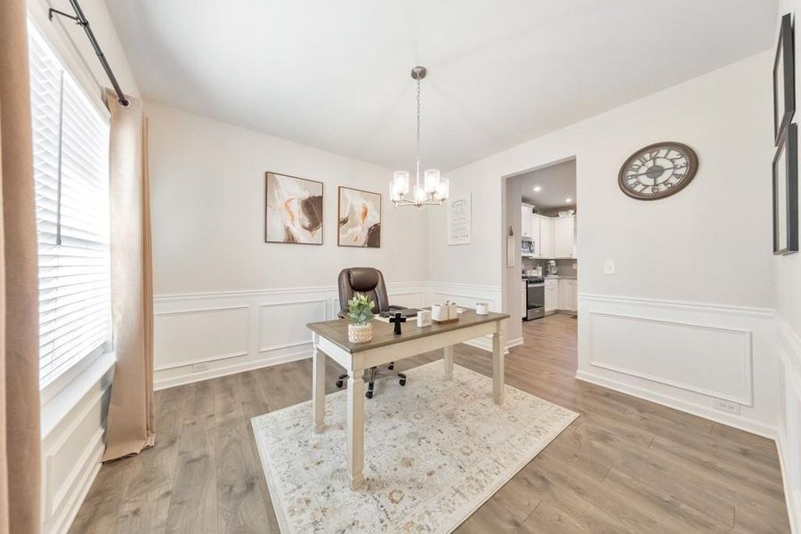 Furnished interior view inside a new home in Old Lost Mountain Estates, Powder Springs (Image 8).