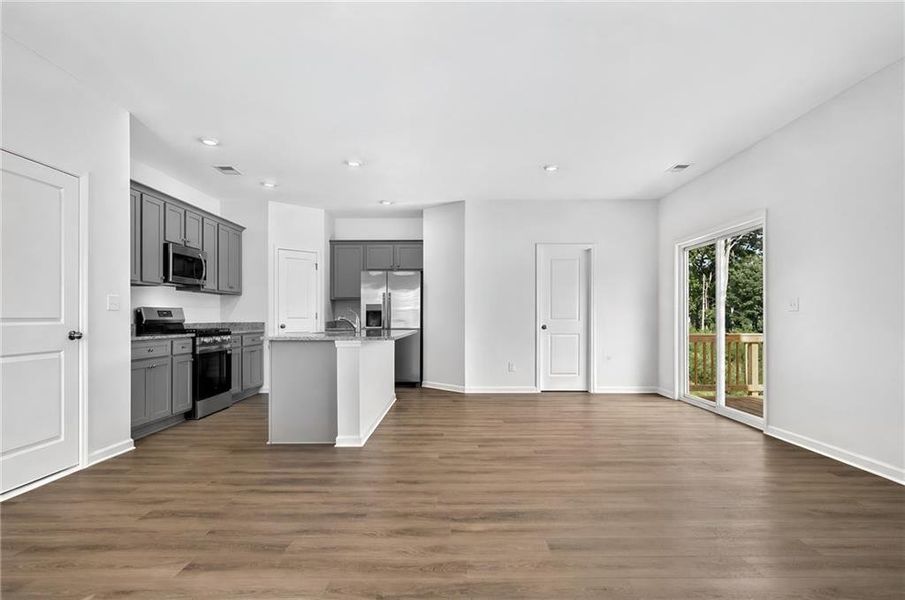 Spacious, unfurnished interior of a new home in Millers Pointe, Conyers (Image 27).