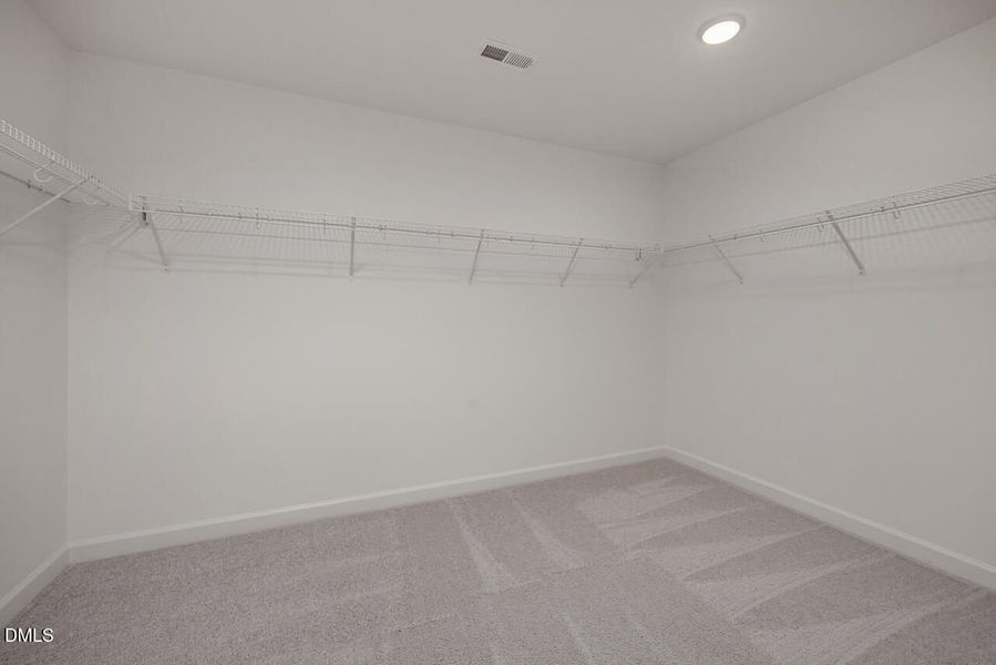 Spacious, unfurnished interior of a new home in Wellers Knoll, Lillington (Image 18).