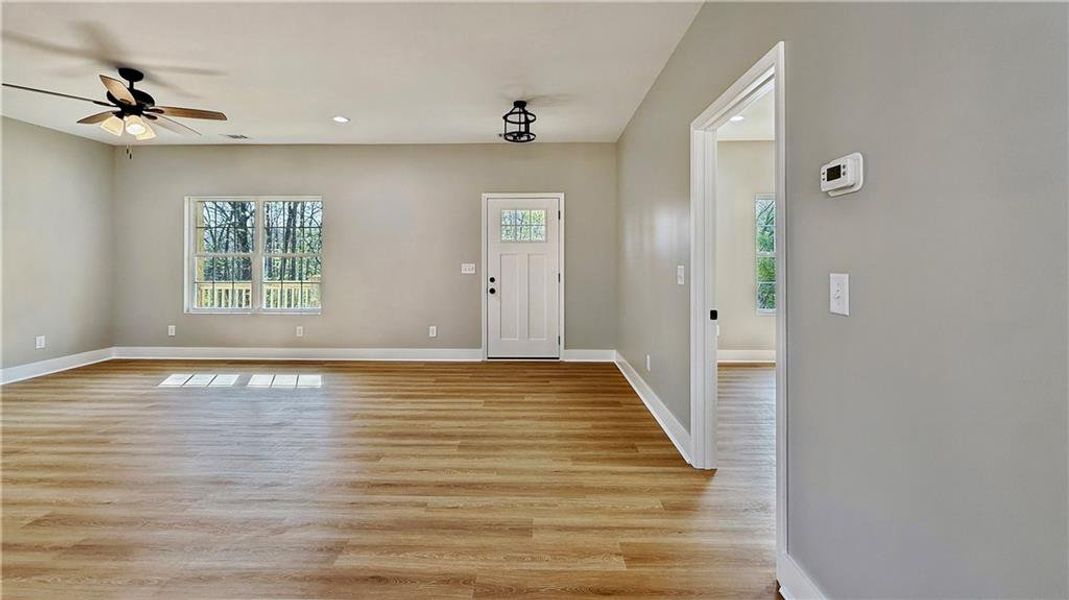 Spacious, unfurnished interior of a new home in , Calhoun (Image 23).